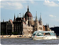 Budapest sightseeing cruise